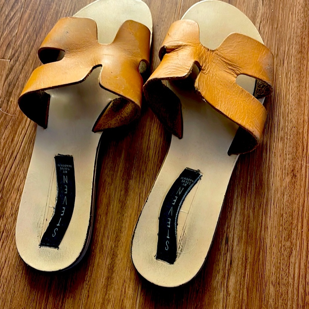 Steve Madden slip ins